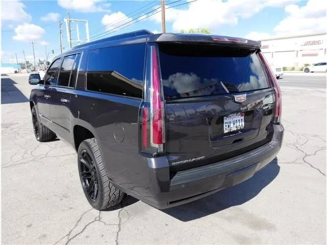 2016 Cadillac Escalade 4th Gen - Image 16 of 20