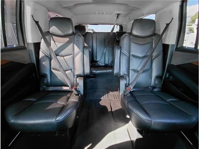 2016 Cadillac Escalade 4th Gen - Image 10 of 20