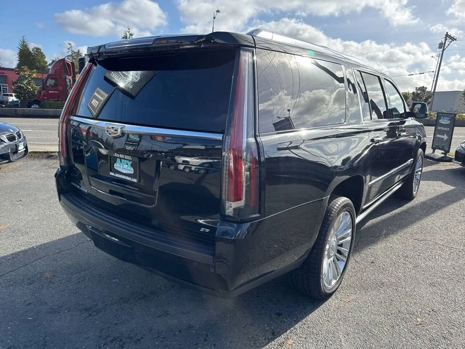 2016 Cadillac Escalade 4th Gen - Image 10 of 20