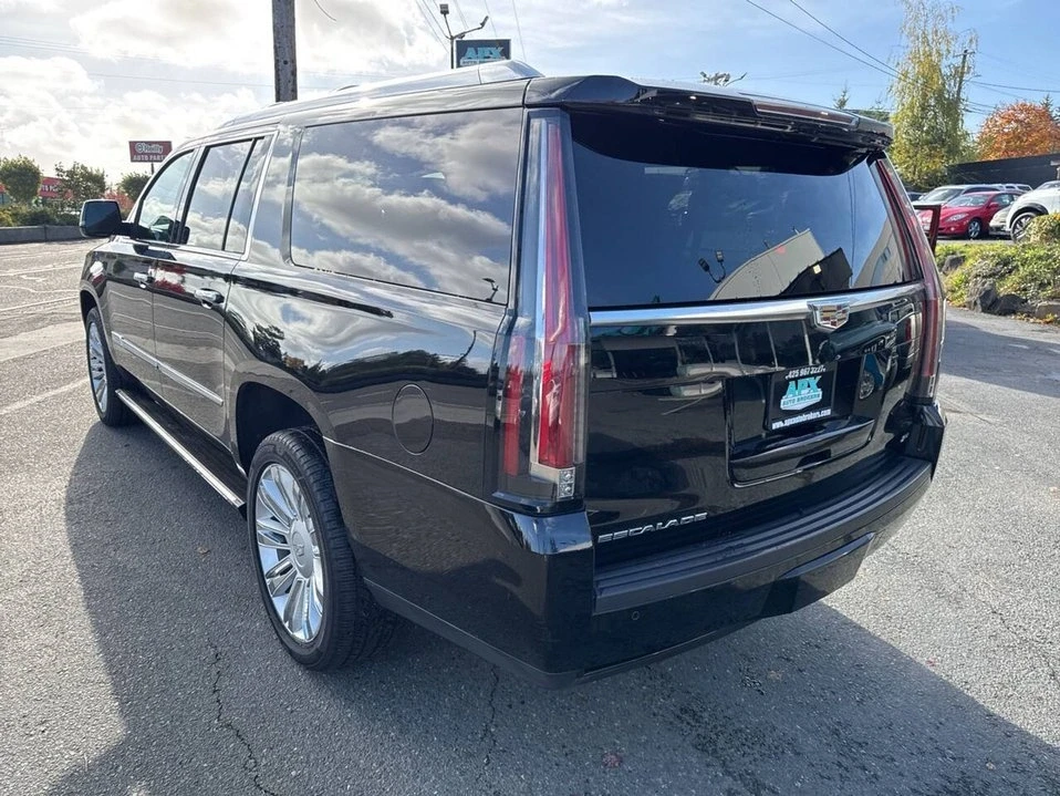 2016 Cadillac Escalade 4th Gen - Image 3 of 20