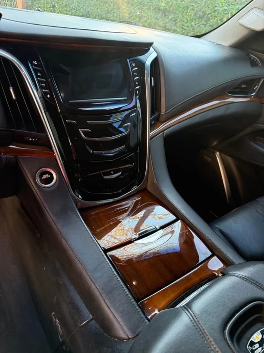2016 Cadillac Escalade 4th Gen - Image 12 of 13