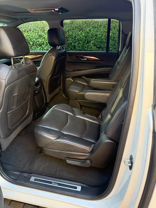 2016 Cadillac Escalade 4th Gen - Image 13 of 13