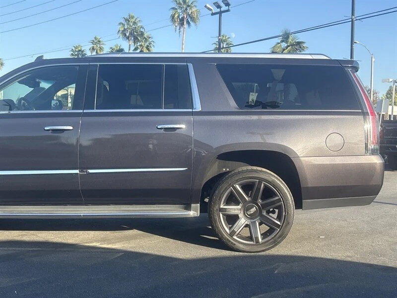 2016 Cadillac Escalade 4th Gen - Image 3 of 19