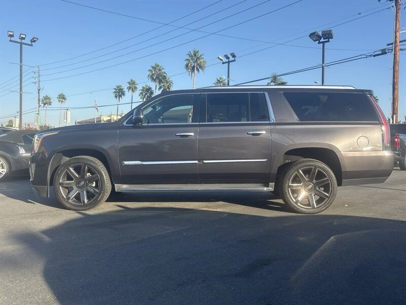 2016 Cadillac Escalade 4th Gen - Image 4 of 19
