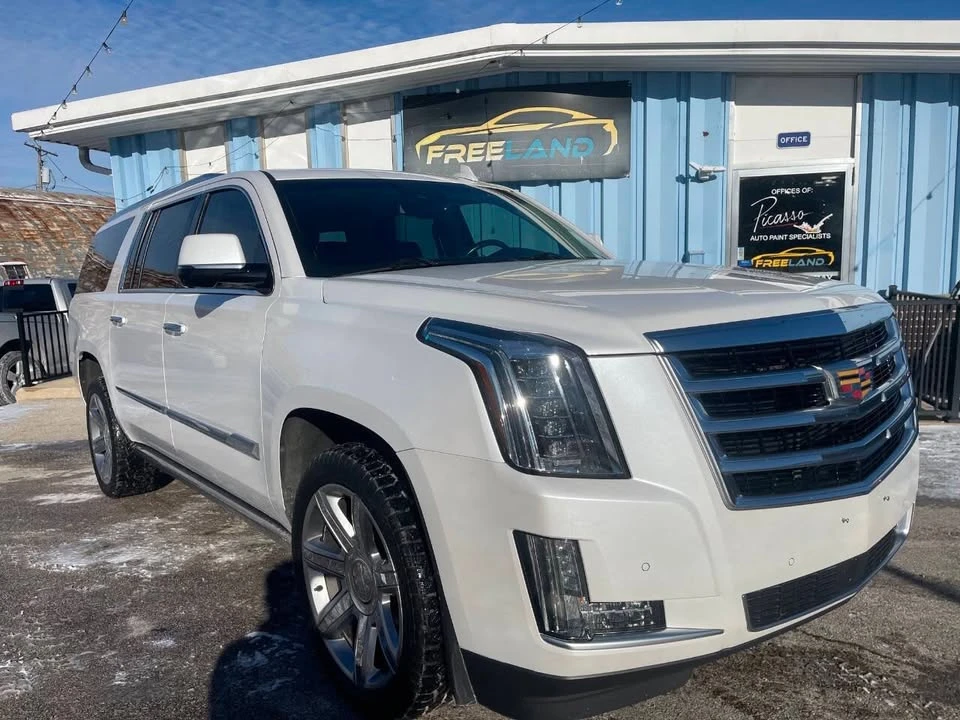 2016 Cadillac Escalade 4th Gen - Image 8 of 19