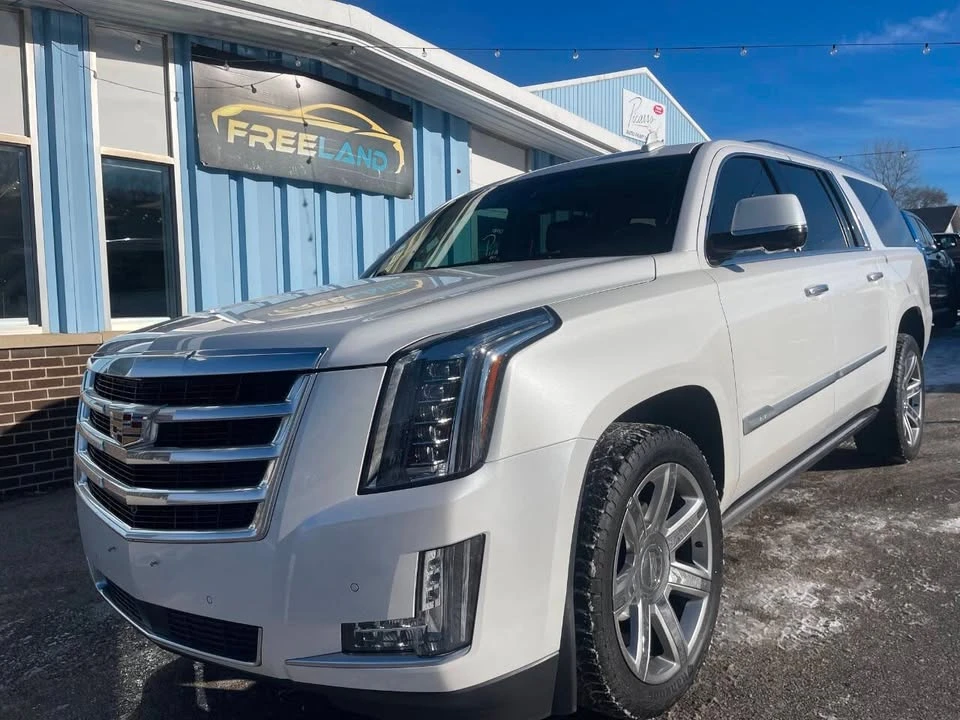 2016 Cadillac Escalade 4th Gen - Image 5 of 19