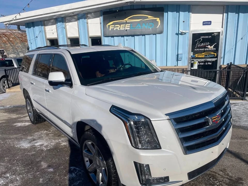2016 Cadillac Escalade 4th Gen - Image 13 of 19
