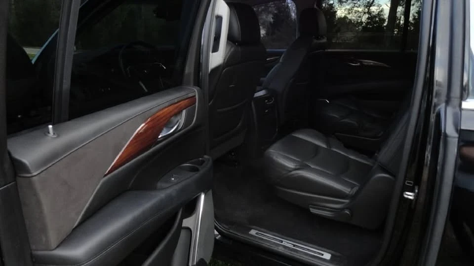 2016 Cadillac Escalade 4th Gen - Image 11 of 20