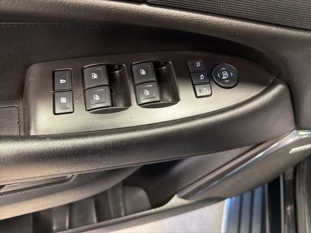 2016 Cadillac Escalade 4th Gen - Image 14 of 20
