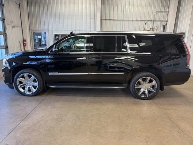 2016 Cadillac Escalade 4th Gen - Image 8 of 20