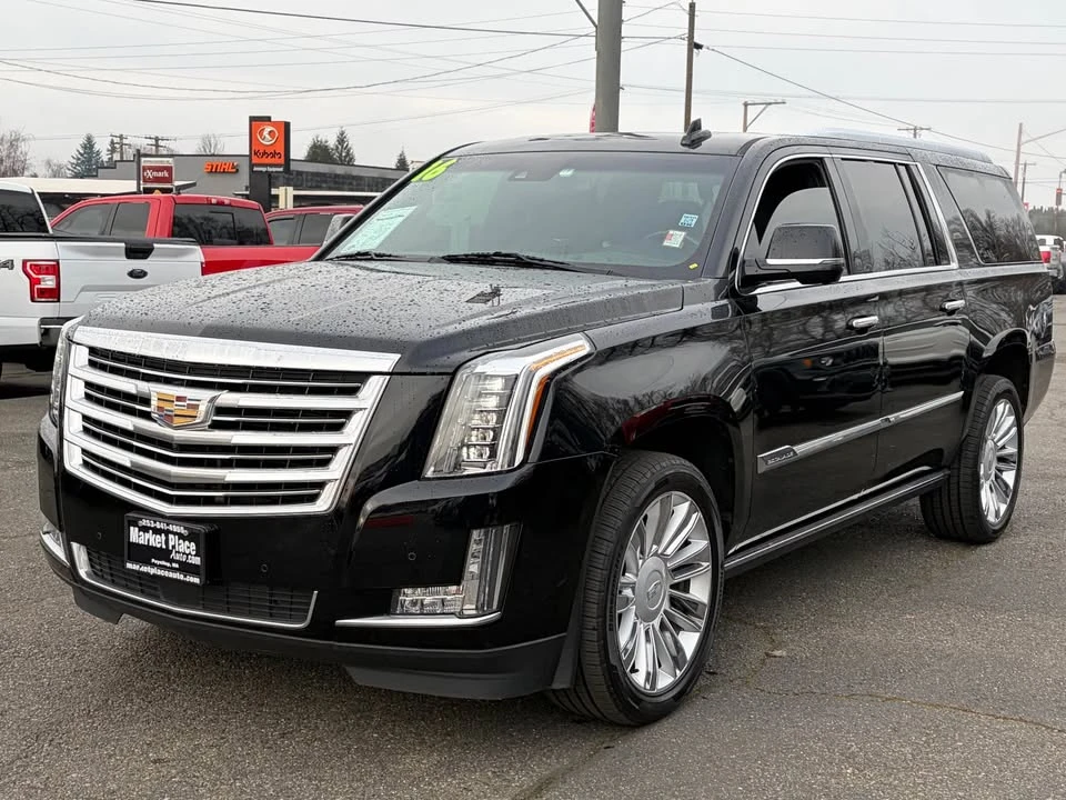 2016 Cadillac Escalade 4th Gen - Image 13 of 20