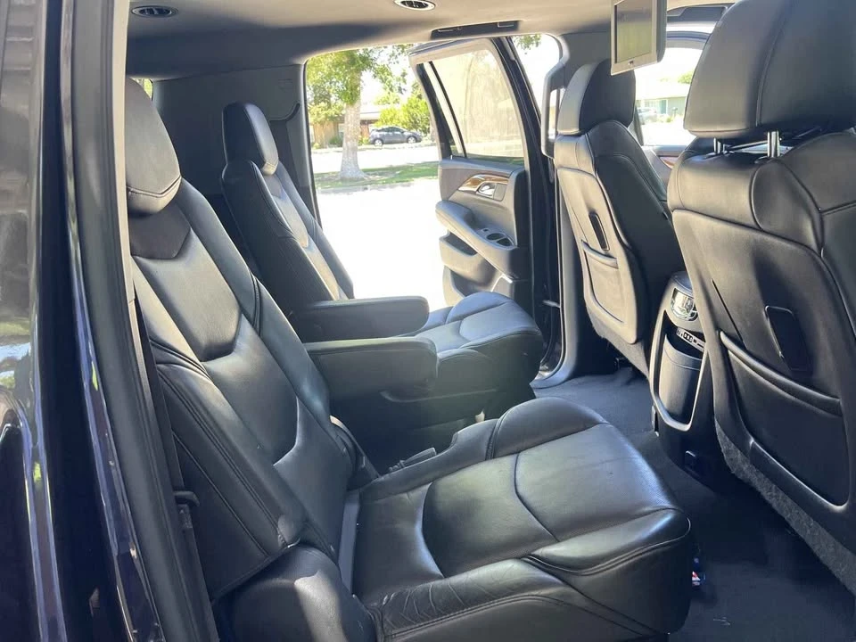 2016 Cadillac Escalade 4th Gen - Image 19 of 20