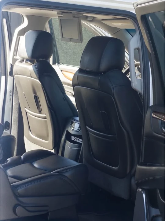 2016 Cadillac Escalade 4th Gen - Image 12 of 17