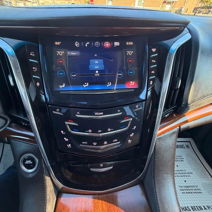 2016 Cadillac Escalade 4th Gen - Image 9 of 19