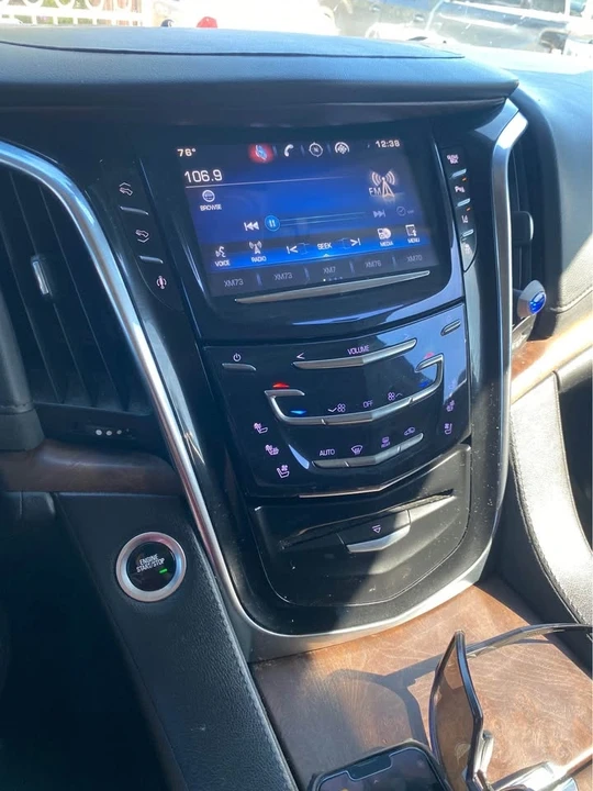2016 Cadillac Escalade 4th Gen - Image 7 of 16