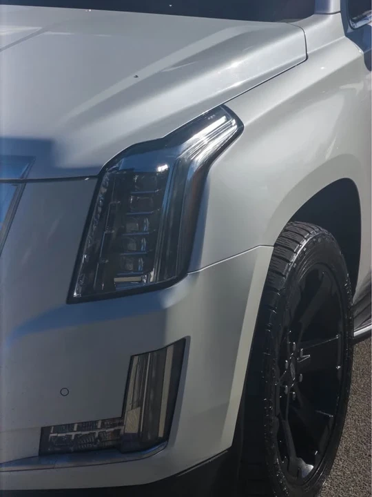 2016 Cadillac Escalade 4th Gen - Image 9 of 17