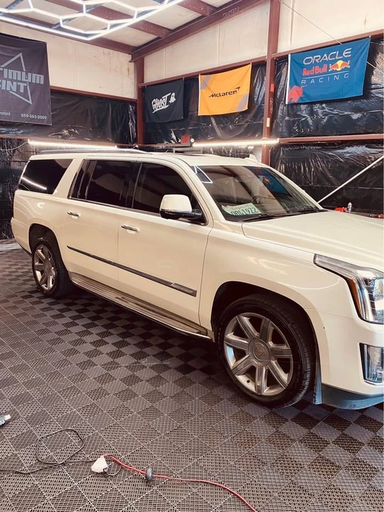 2016 Cadillac Escalade 4th Gen - Image 2 of 10