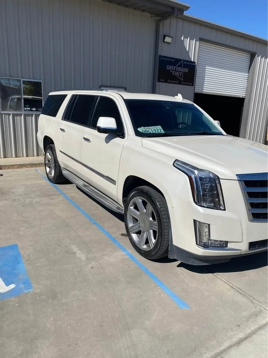 2016 Cadillac Escalade 4th Gen - Image 4 of 10