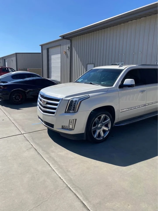 2016 Cadillac Escalade 4th Gen - Image 5 of 10
