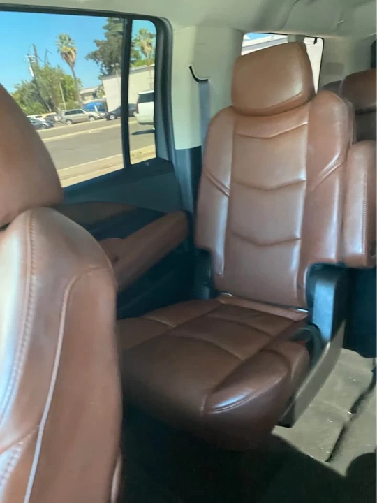 2016 Cadillac Escalade 4th Gen - Image 11 of 13