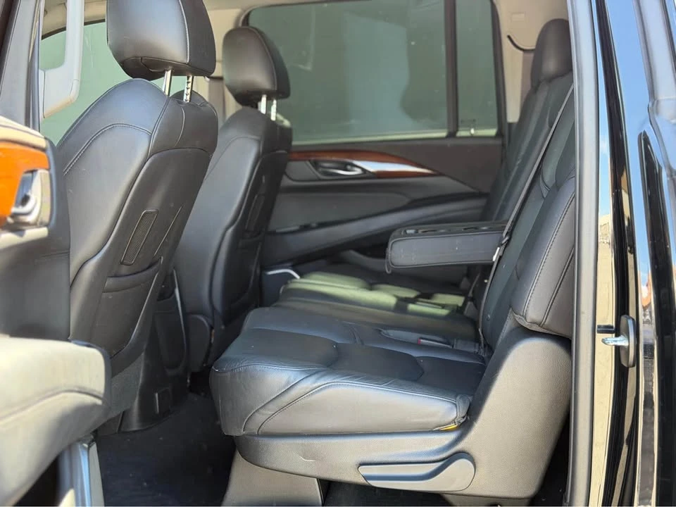 2016 Cadillac Escalade 4th Gen - Image 11 of 15