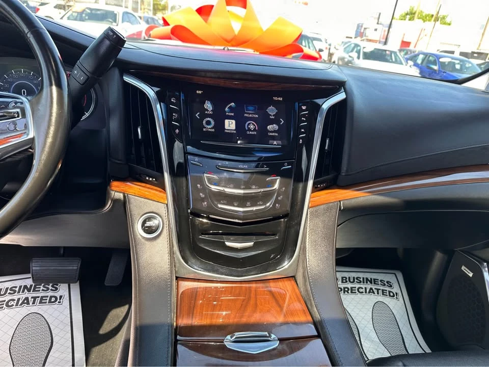 2016 Cadillac Escalade 4th Gen - Image 11 of 20