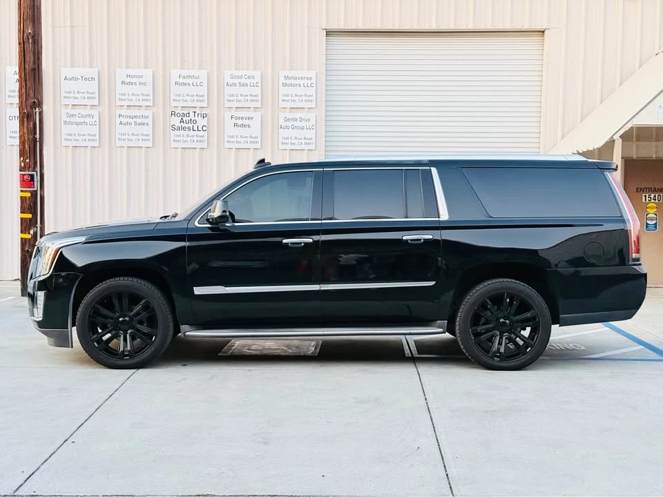 2016 Cadillac Escalade 4th Gen - Image 8 of 18