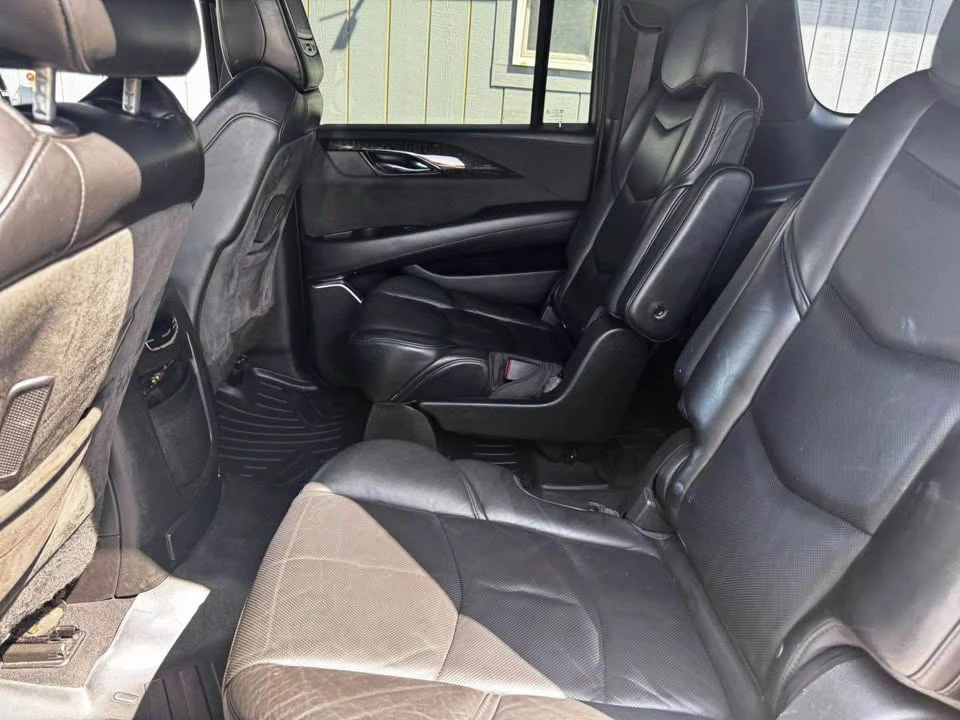 2016 Cadillac Escalade 4th Gen - Image 9 of 13