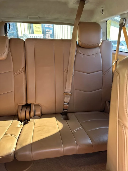 2016 Cadillac Escalade 4th Gen - Image 13 of 16