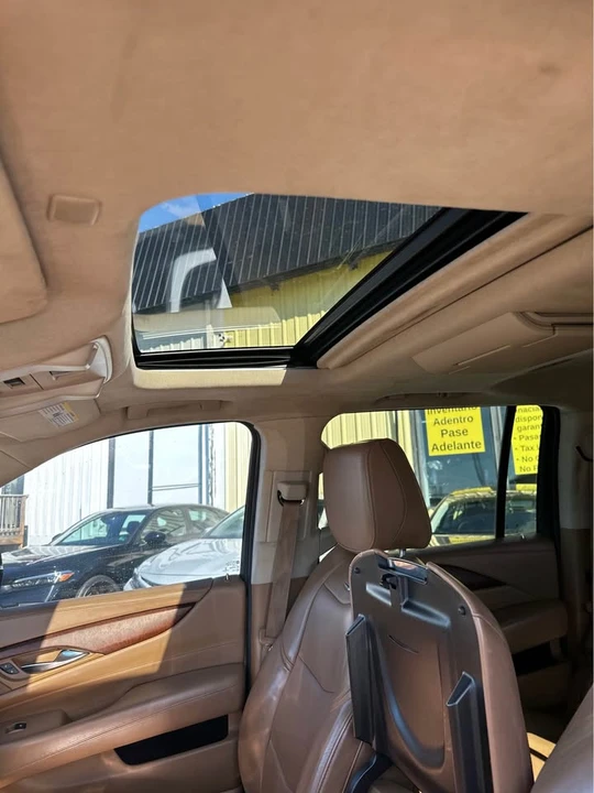 2016 Cadillac Escalade 4th Gen - Image 8 of 16
