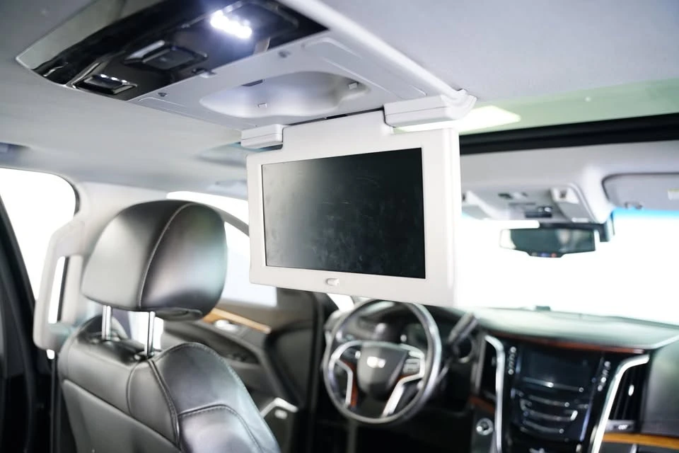 2016 Cadillac Escalade 4th Gen - Image 14 of 19