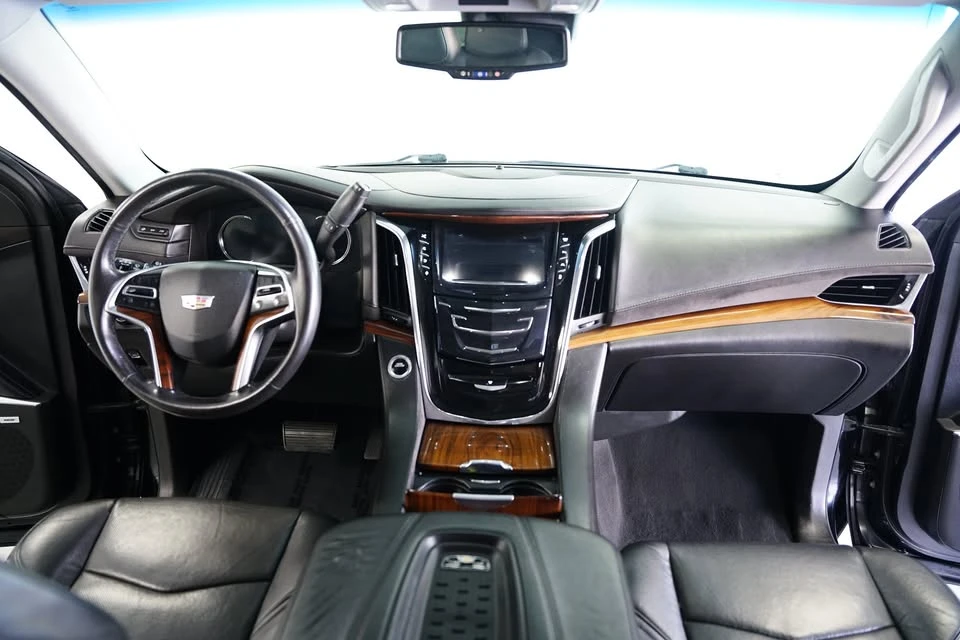 2016 Cadillac Escalade 4th Gen - Image 13 of 19