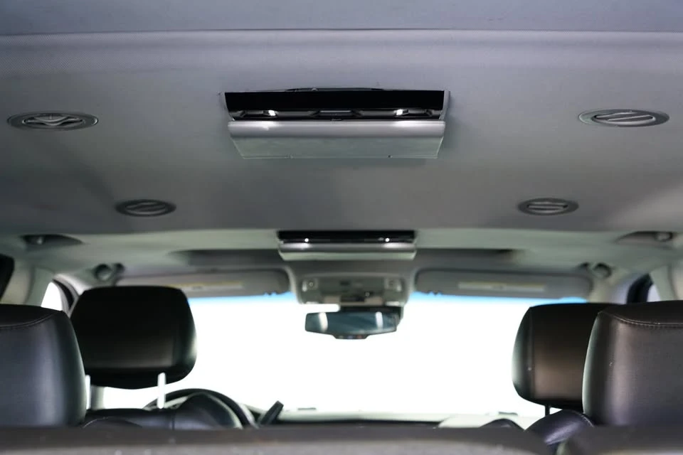 2016 Cadillac Escalade 4th Gen - Image 5 of 19