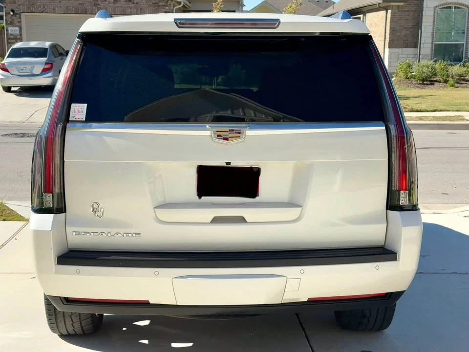 2016 Cadillac Escalade 4th Gen - Image 5 of 6