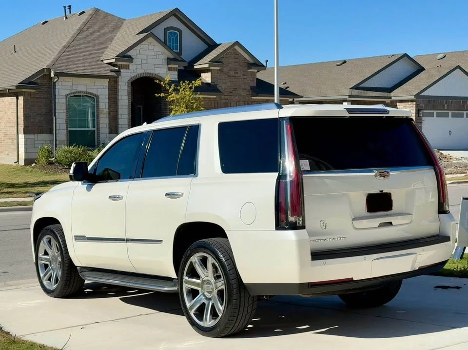 2016 Cadillac Escalade 4th Gen - Image 3 of 6