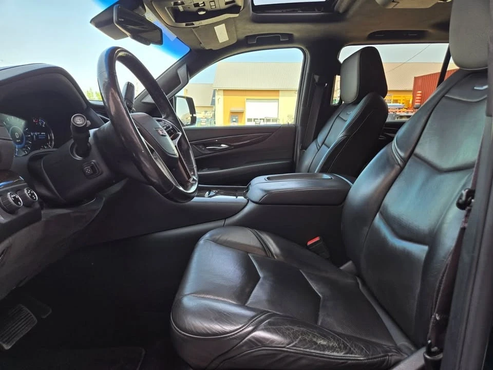 2016 Cadillac Escalade 4th Gen - Image 15 of 20