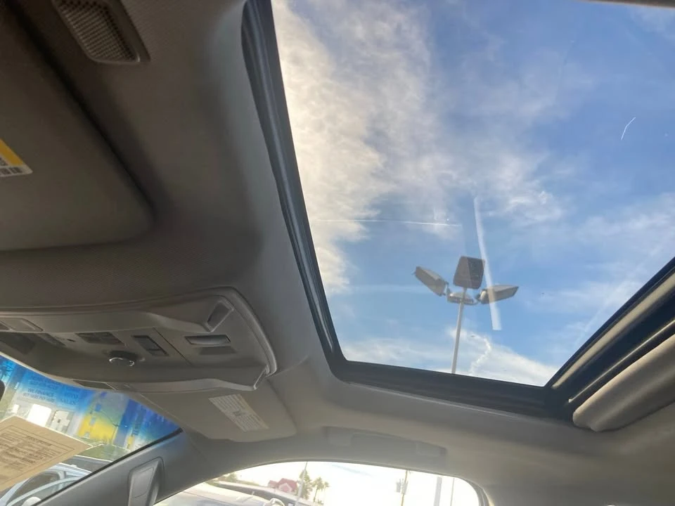 2016 Cadillac Escalade 4th Gen - Image 20 of 20