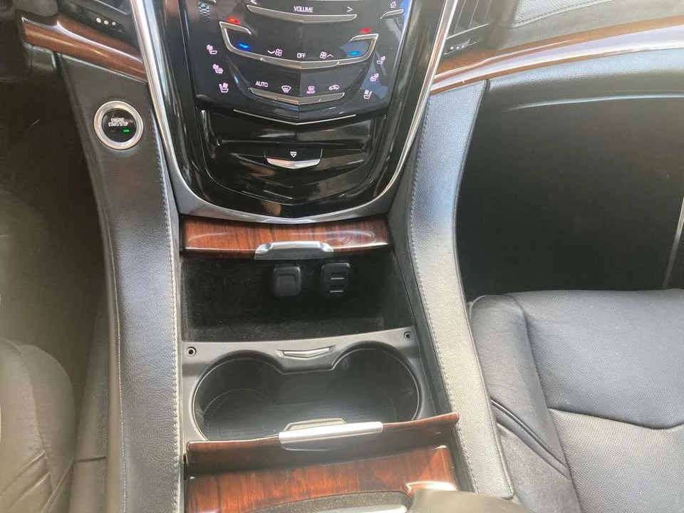 2016 Cadillac Escalade 4th Gen - Image 18 of 20