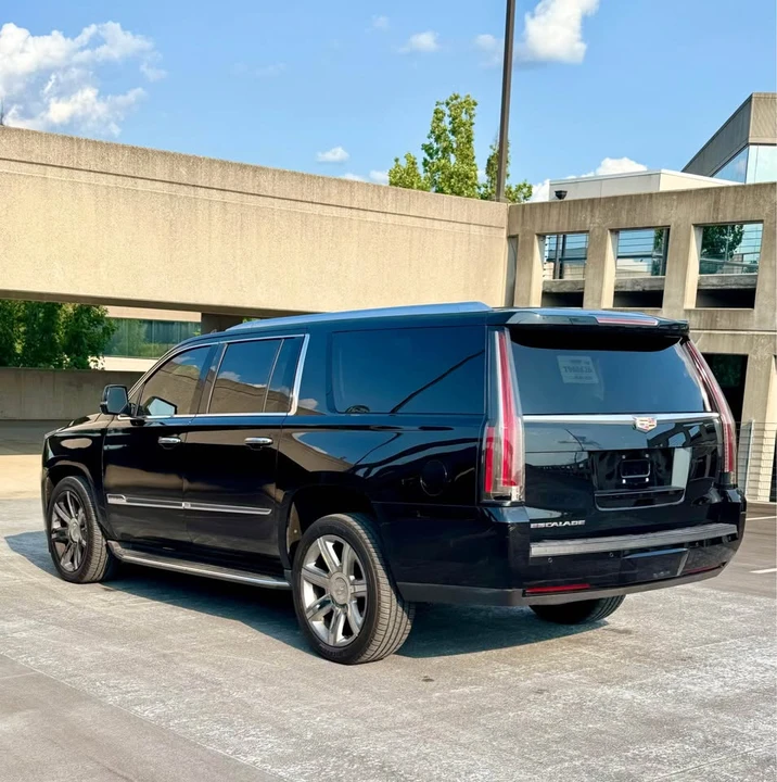 2016 Cadillac Escalade & EXT 3rd Gen - Image 5 of 12
