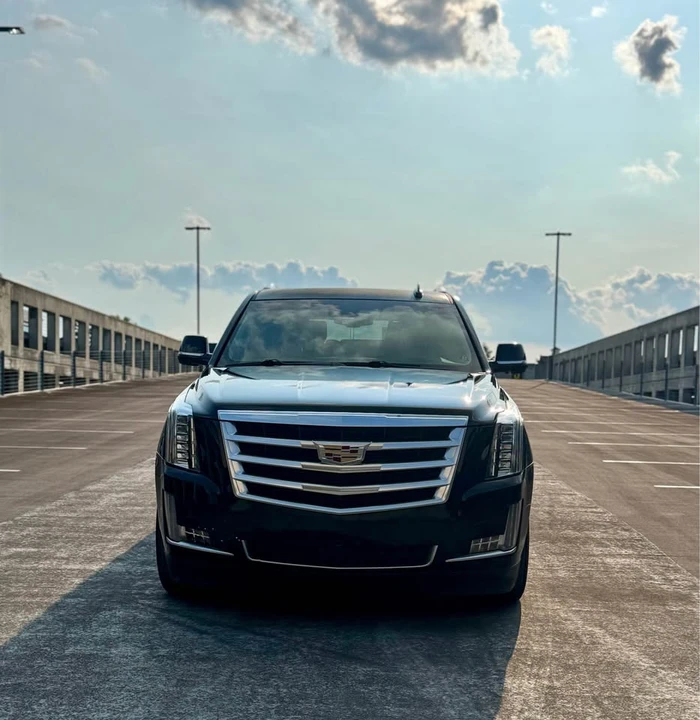 2016 Cadillac Escalade & EXT 3rd Gen - Image 3 of 12