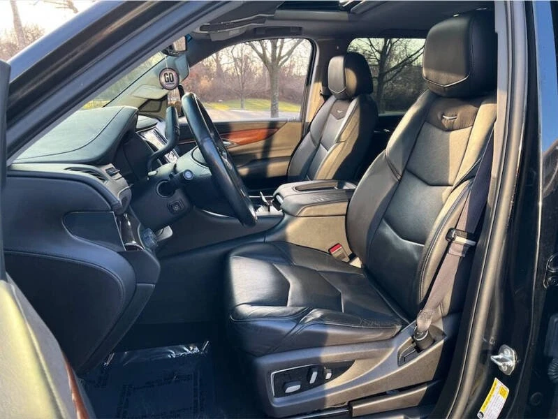 2016 Cadillac Escalade 4th Gen - Image 10 of 20