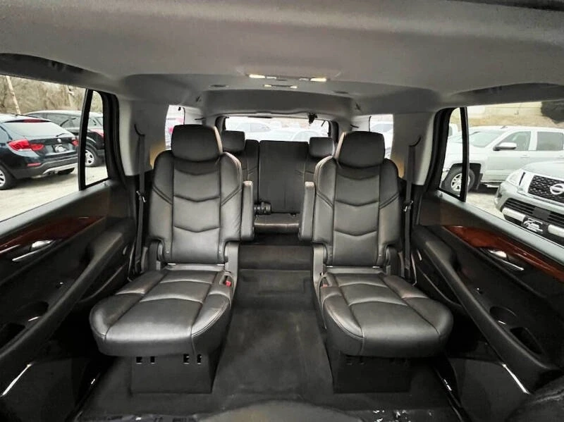 2016 Cadillac Escalade 4th Gen - Image 11 of 20