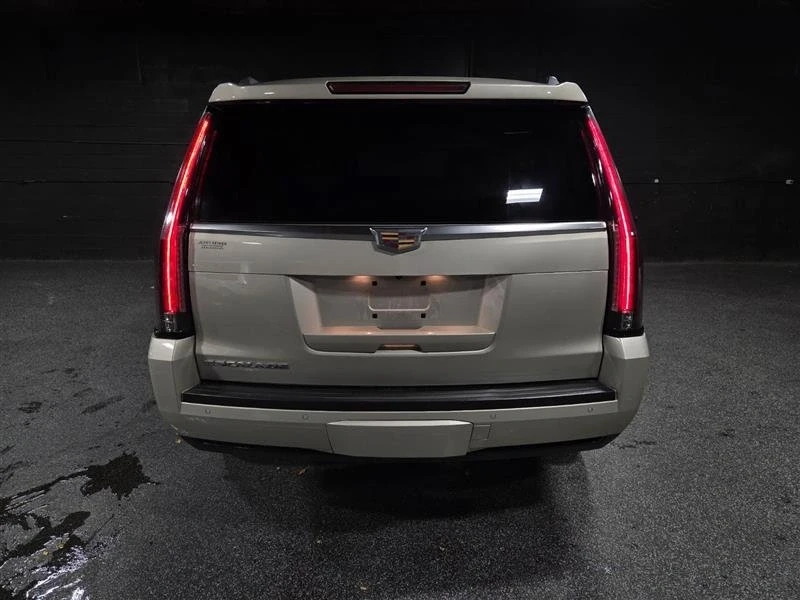 2016 Cadillac Escalade 4th Gen - Image 4 of 14