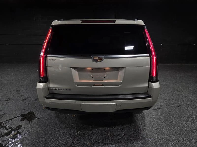 2016 Cadillac Escalade 4th Gen - Image 13 of 15