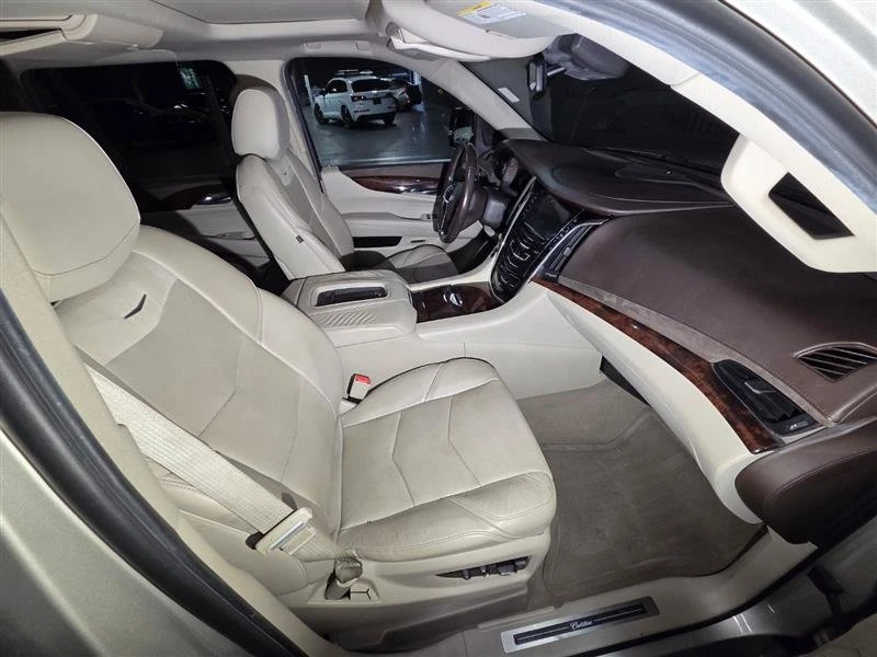 2016 Cadillac Escalade 4th Gen - Image 6 of 15