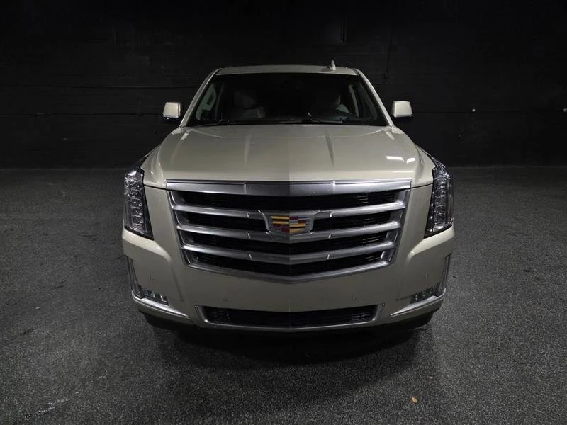 2016 Cadillac Escalade 4th Gen - Image 9 of 15