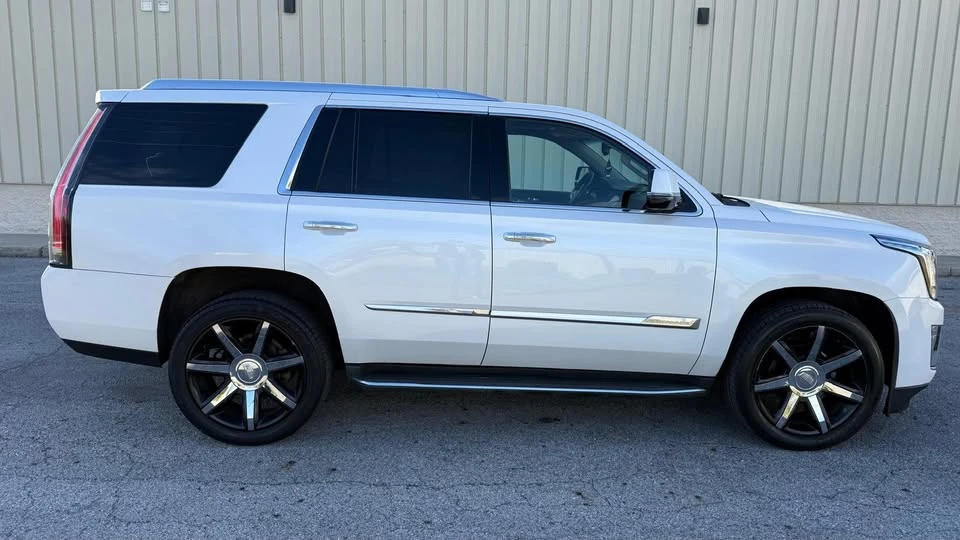 2016 Cadillac Escalade 4th Gen - Image 5 of 19