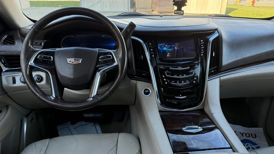 2016 Cadillac Escalade 4th Gen - Image 10 of 19