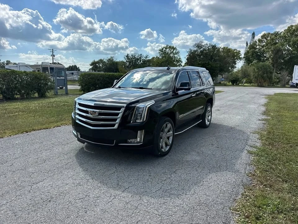 2016 Cadillac Escalade 4th Gen - Image 2 of 14