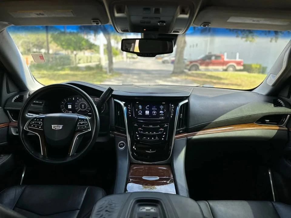 2016 Cadillac Escalade 4th Gen - Image 11 of 14